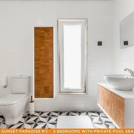 Sunset Paradise - Luxury With Private Pool, Sea View & Rooftop Villa Lourinhã